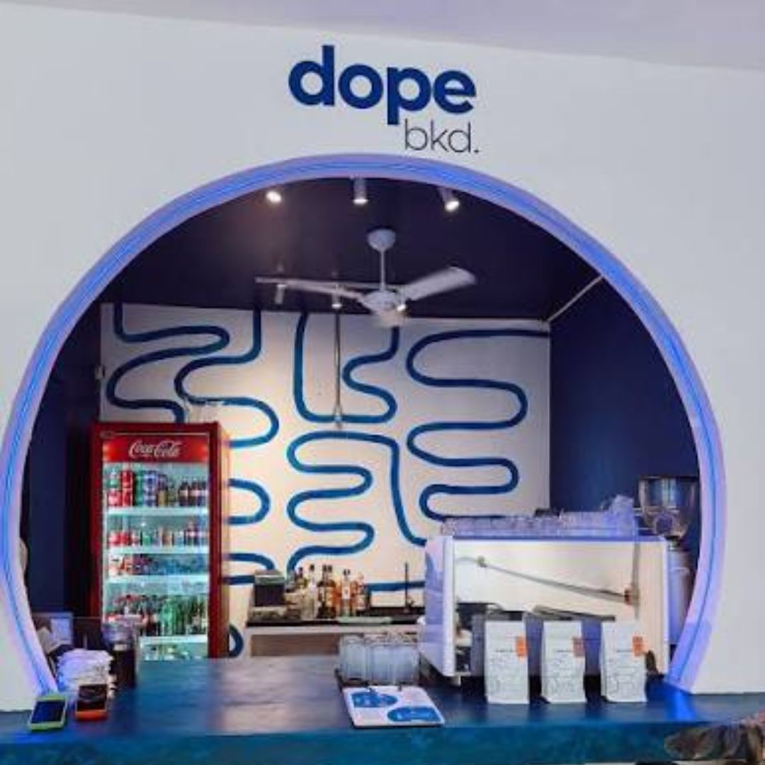 CAFETERIA DOPE BAKED ABRE OPORTUNIDADES DE EMPREGO
