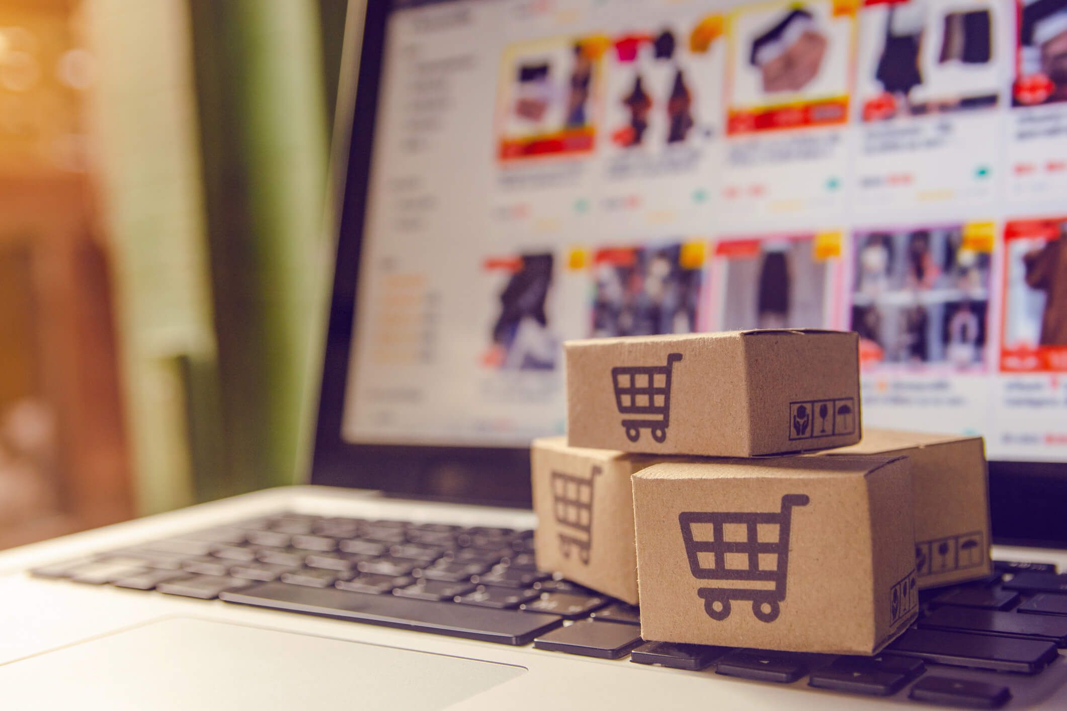 AUXILIAR DE ECOMMERCE