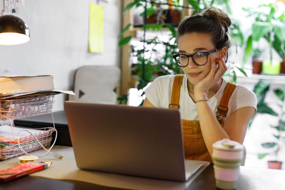 OPORTUNIDADE 100% HOME OFFICE: QUÓRUM RH BUSCA CONSULTORA DE RECRUTAMENTO E SELEÇÃO