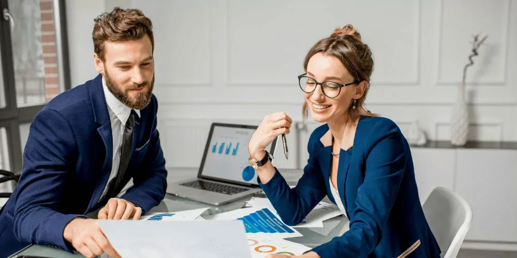 AUXILIAR ADMINISTRATIVO